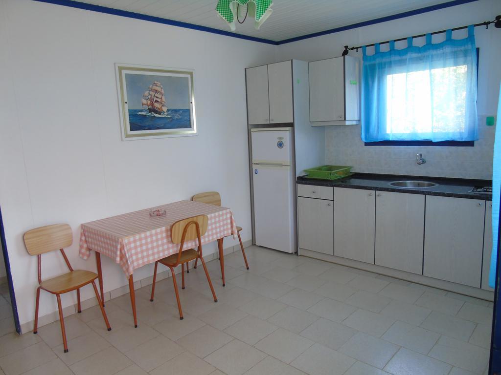 B&D 1 Apartment Zola Bagian luar foto